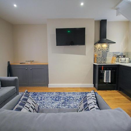 Ashbourne Luxury Suites Eksteriør bilde