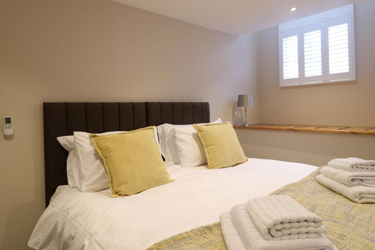 Ashbourne Luxury Suites Eksteriør bilde