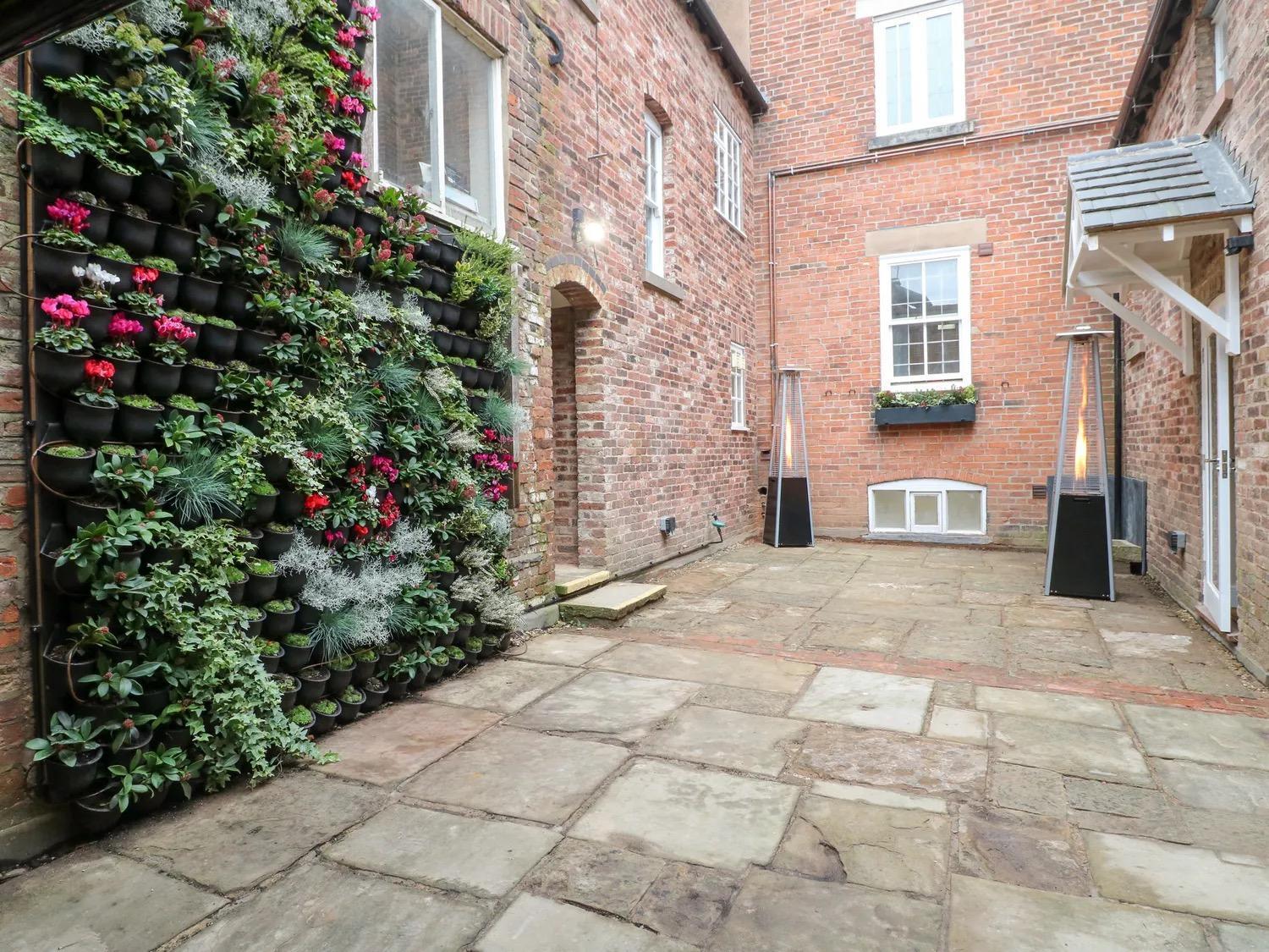 Ashbourne Luxury Suites Eksteriør bilde